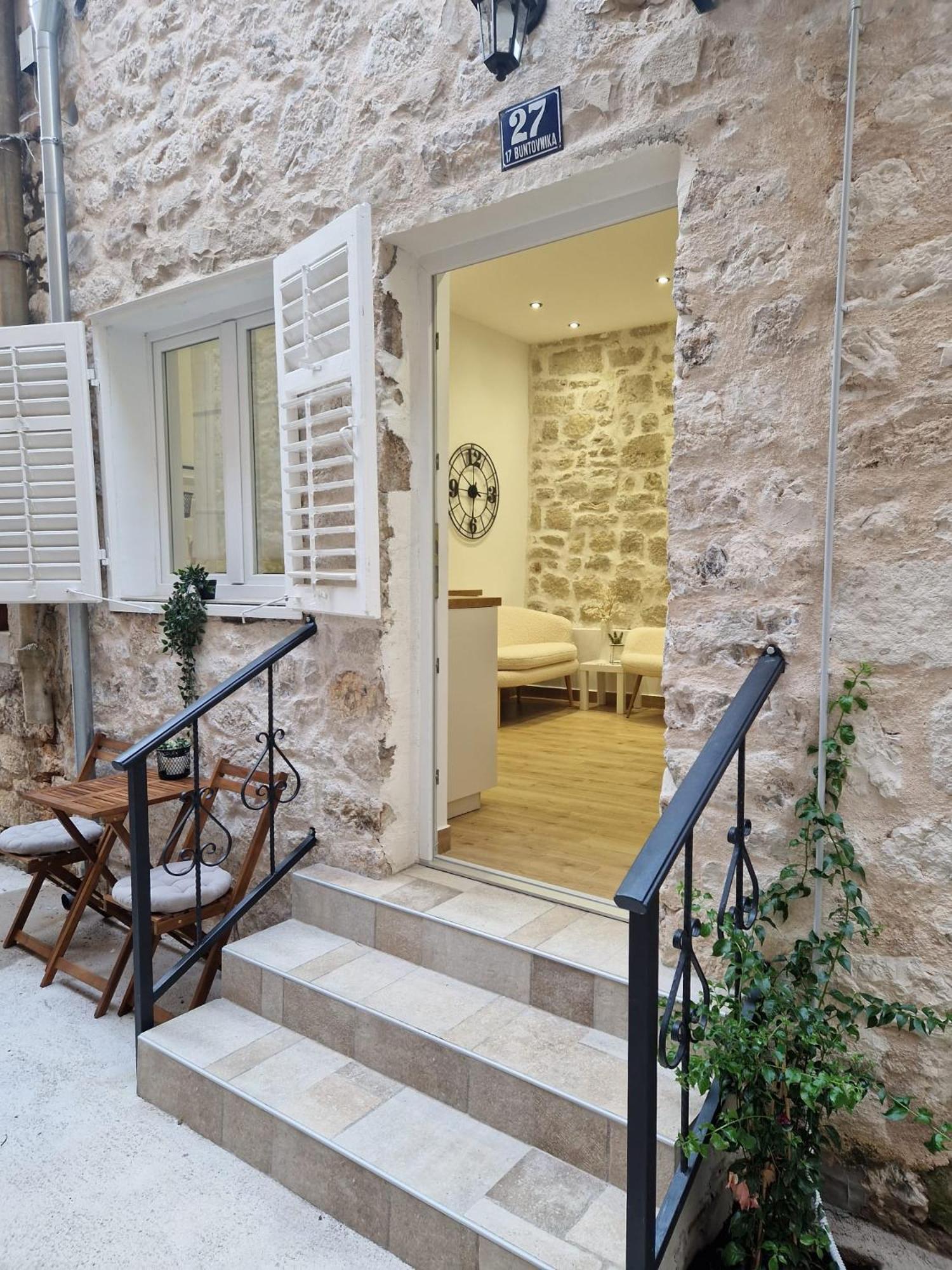 Small House Saint Michael Šibenik Екстериор снимка